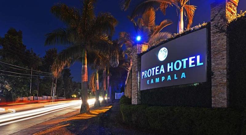 Protea Hotel By Marriott Entebbe Buitenkant foto